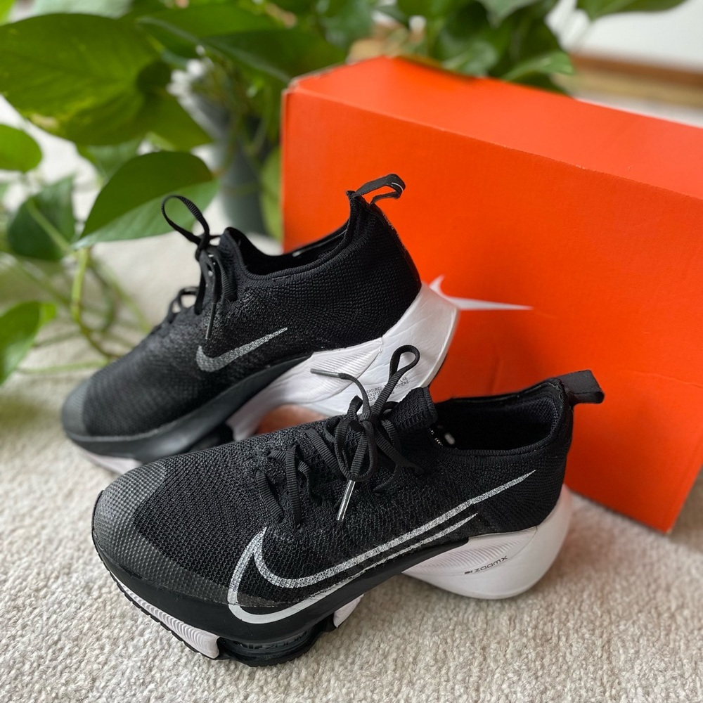 NIKE Air Zoom Tempo Next% Flyknit Running Shoes